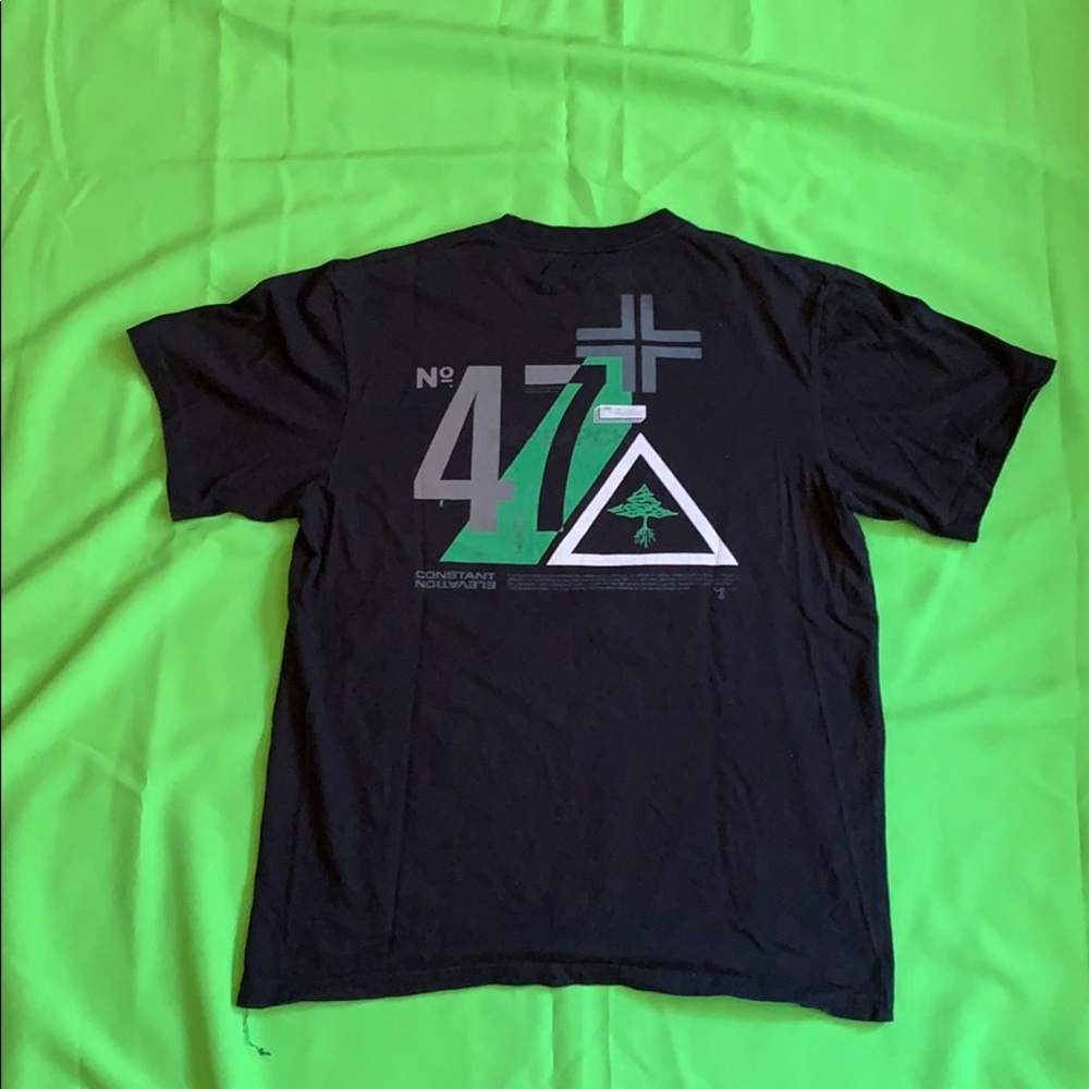 LRG TEE🔥 - Picture 4 of 5